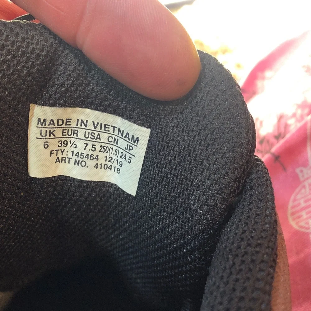 Salomon XA Wild Trail Women’s Hiking Shoes - Black and Copper, Size 7.5 - Picture 8 of 11